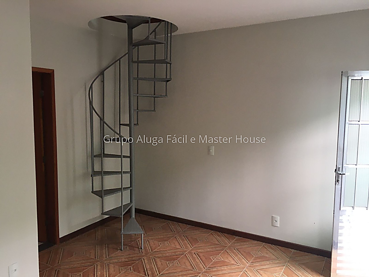 Apartamento para Alugar em Santa Cecília, Juiz de Fora - MG - Foto 2
