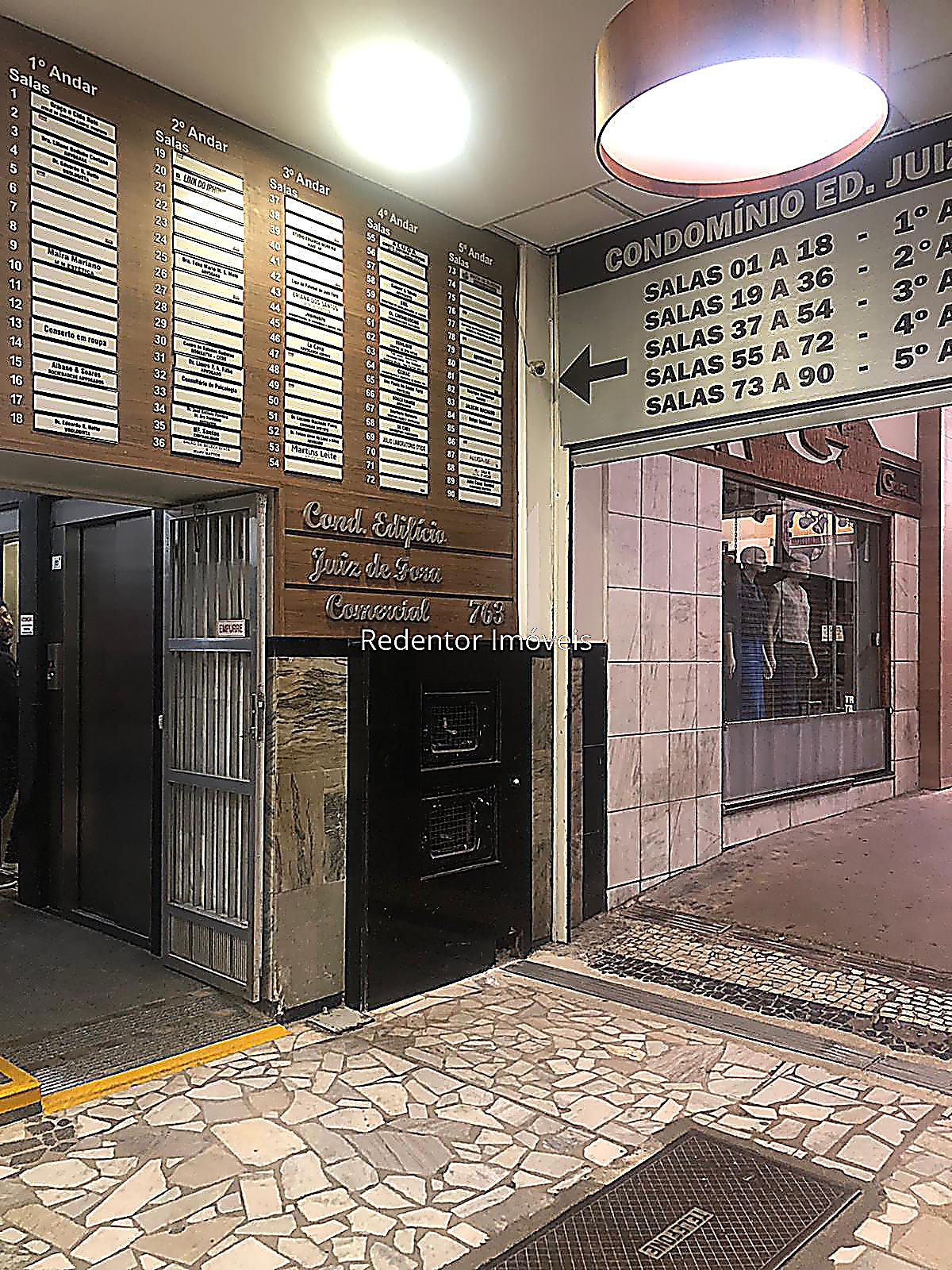 Sala para alugar em Centro, Juiz de Fora - MG